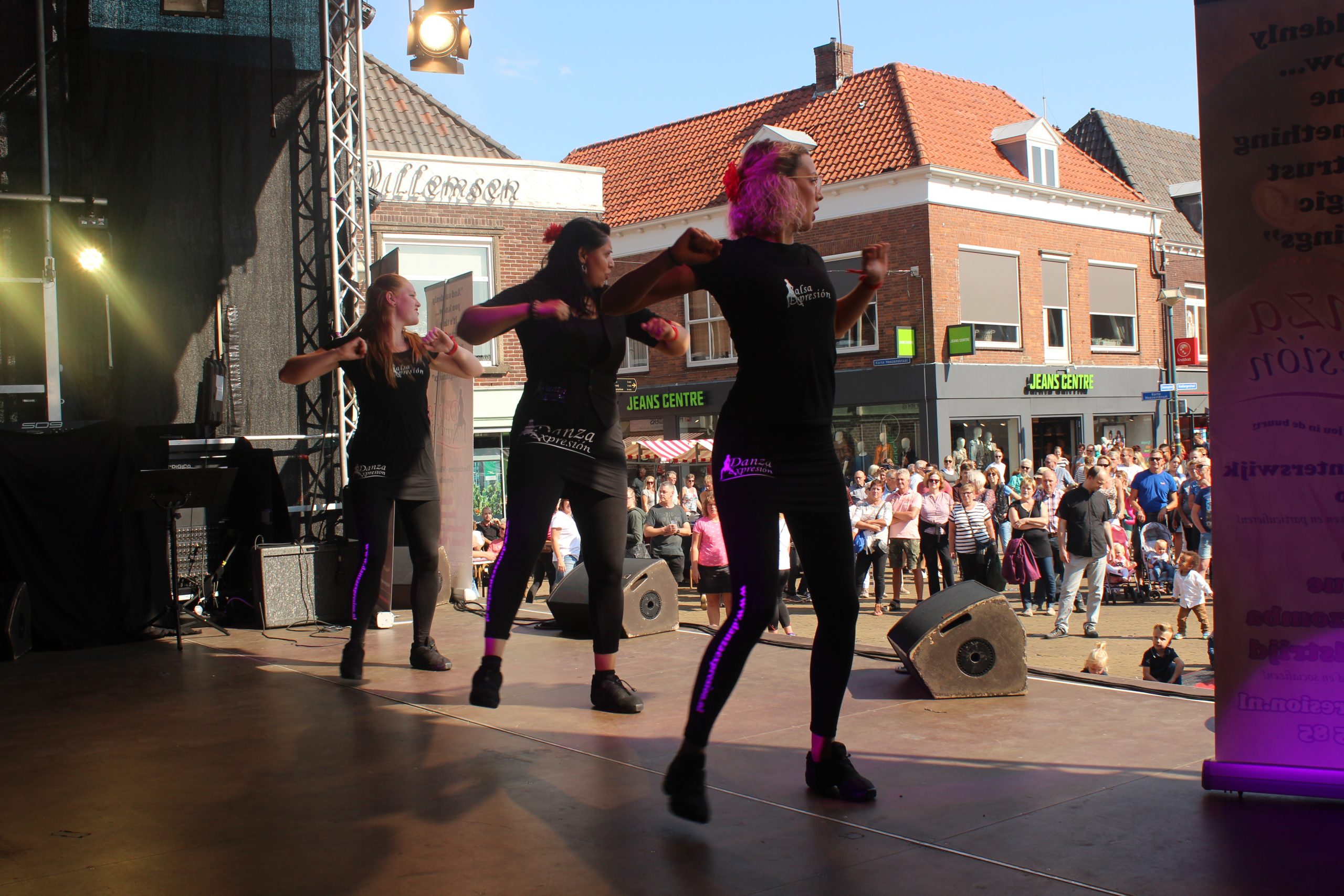 lesrooster0063016_0683-scaled.jpg
